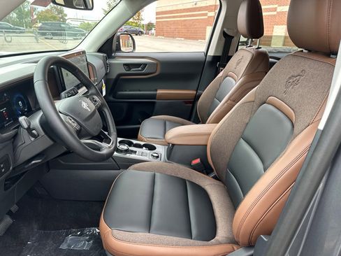 New 2025 Ford Bronco Sport Outer Banks image 25