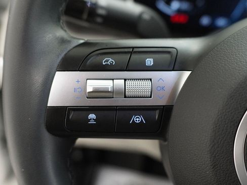 Used 2025 Hyundai Tucson SEL FWD image 8