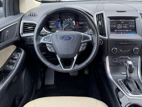 Used 2015 Ford Edge SEL w/ Equipment Group 201A AWD/4WD image 12