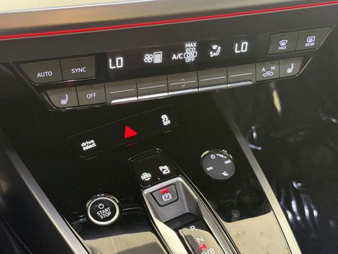 Certified 2023 Audi Q4 e-tron Premium Plus w/ Premium Plus RWD image 20