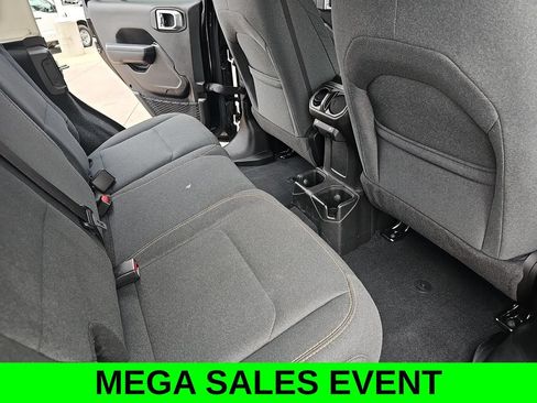 Used 2024 Jeep Wrangler Unlimited Sport AWD/4WD image 11