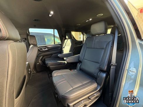 Used 2024 Chevrolet Tahoe RST w/ RST Performance Edition AWD/4WD image 25