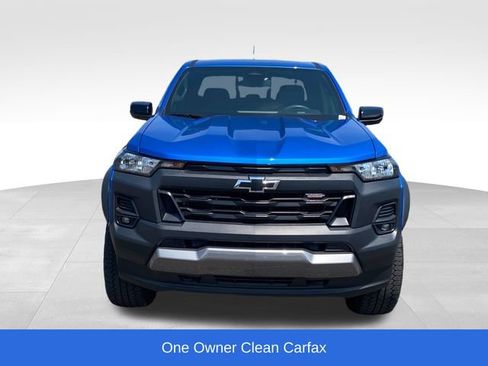 Certified 2024 Chevrolet Colorado Trail Boss w/ Advanced Trailering Package AWD/4WD image 2