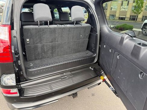 Certified 2021 Lexus GX 460 Premium w/ Accessory Package AWD/4WD image 29