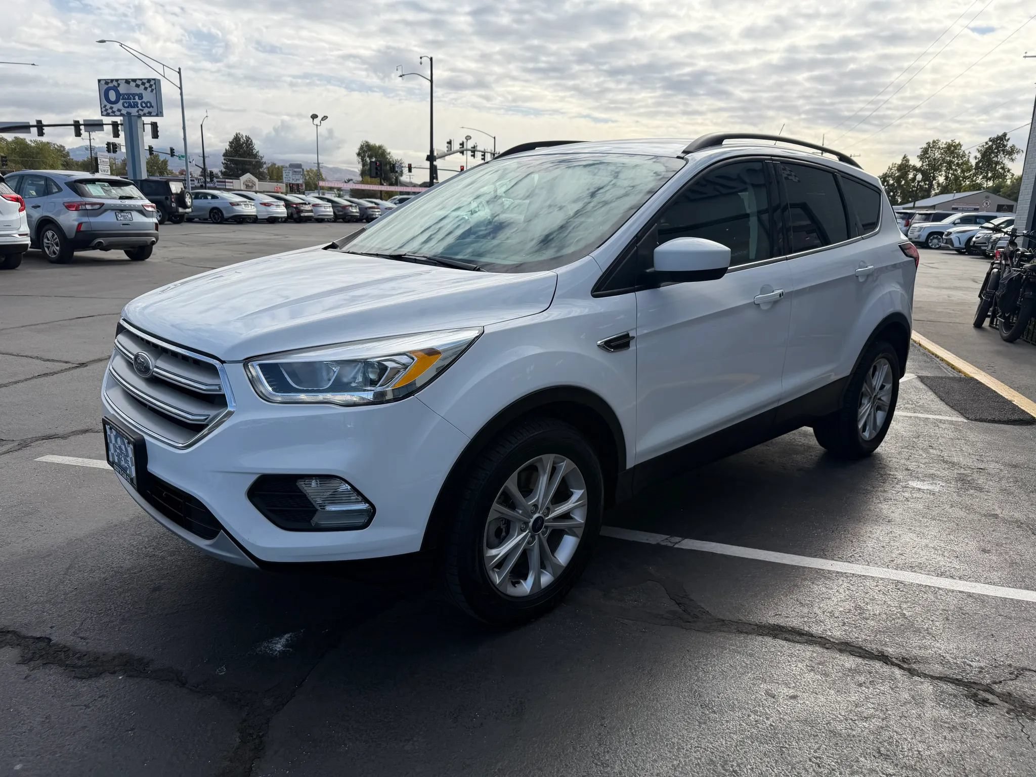 Used 2019 Ford Escape SEL AWD/4WD image 4