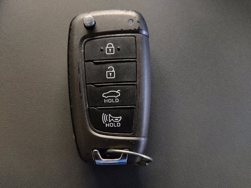 Used 2021 Hyundai Sonata SE FWD image 32