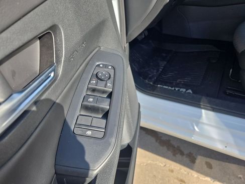New 2026 Nissan Sentra SV w/ SV Convenience Package FWD image 9