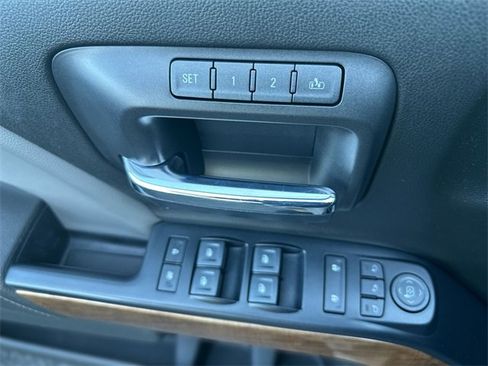 Used 2018 Chevrolet Silverado 1500 LTZ w/ Sport Package image 14