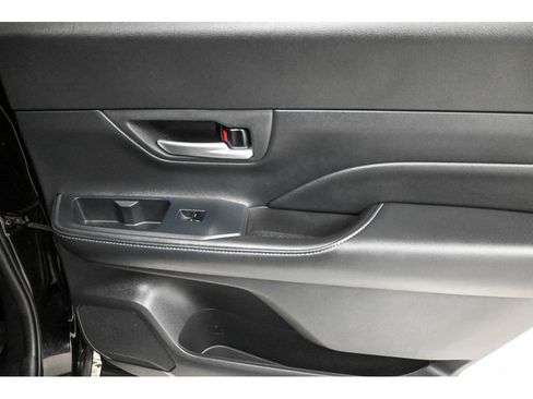 Used 2024 Toyota Grand Highlander XLE image 19