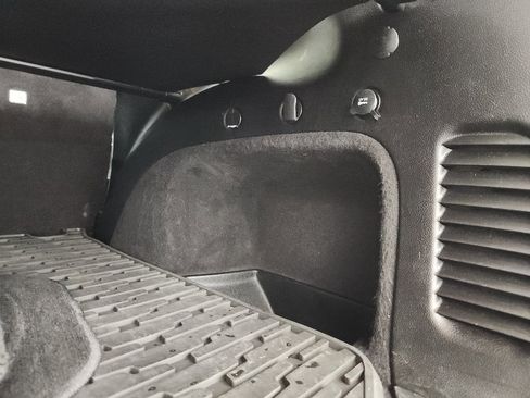 Used 2014 Jeep Grand Cherokee Laredo w/ Security & Convenience Group image 31