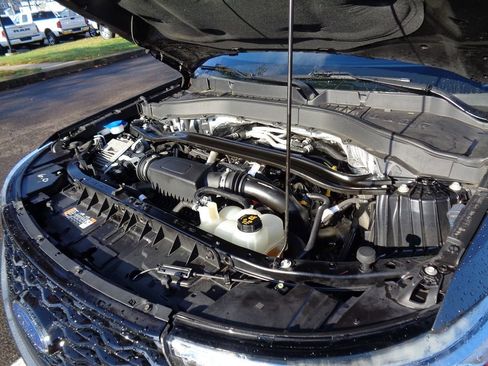 Used 2020 Ford Explorer ST image 24