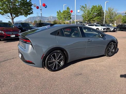 Used 2025 Toyota Prius Limited FWD image 33