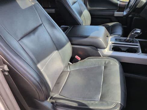 Used 2017 Ford F150 Lariat AWD/4WD image 23