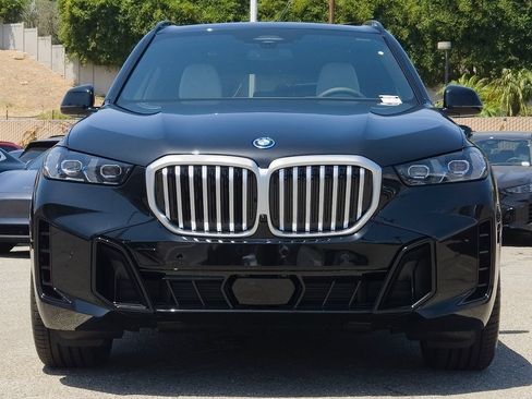 New 2026 BMW X5 xDrive50e w/ M Sport Package AWD/4WD image 2