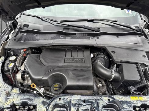 Used 2024 Jaguar E-PACE R-Dynamic SE image 13