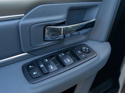 Used 2019 RAM 1500 Classic Warlock image 14