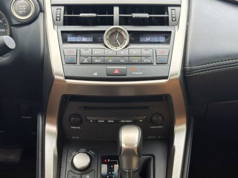 Used 2016 Lexus NX 200t FWD image 26
