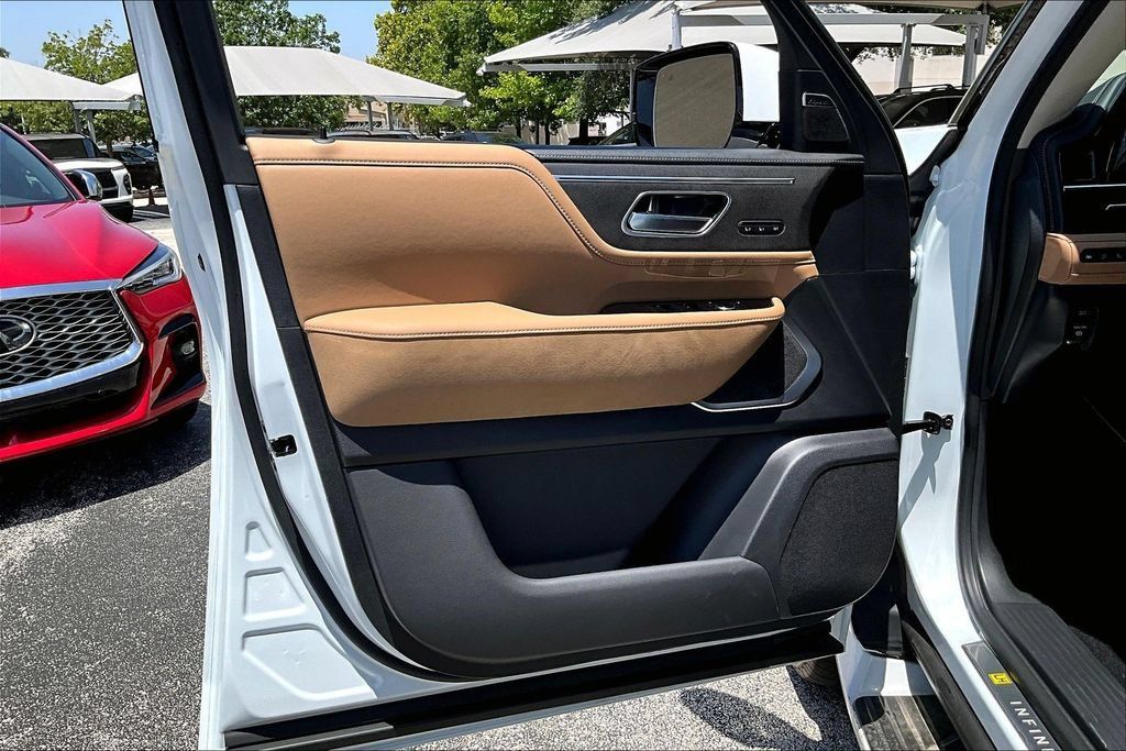 New 2027 INFINITI QX80 Luxe RWD image 35