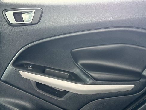 Used 2018 Ford EcoSport Titanium image 15