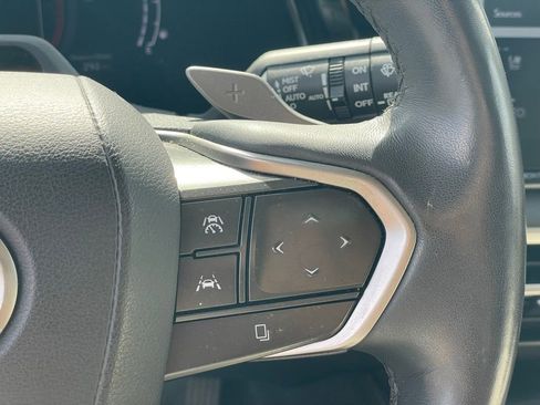 Used 2023 Lexus RX 350 Premium image 17