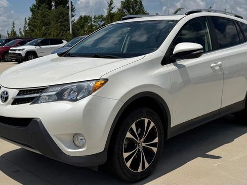 Used 2015 Toyota RAV4 Limited AWD/4WD image 1