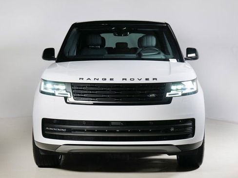 New 2026 Land Rover Range Rover SE image 8
