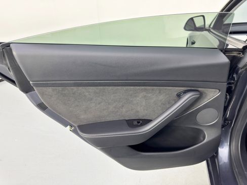 Used 2022 Tesla Model 3 Long Range image 44