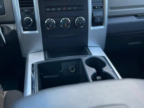 Used 2012 RAM 3500 SLT AWD/4WD image 20