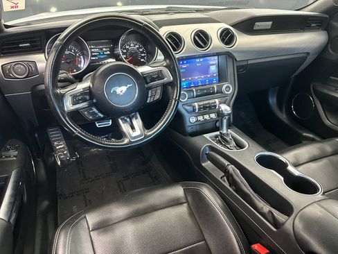 Used 2022 Ford Mustang Premium RWD image 12
