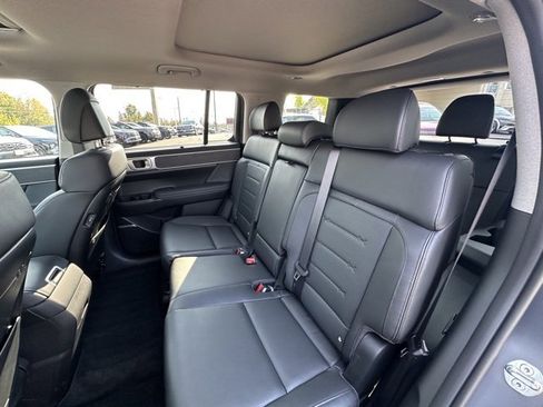 Used 2025 Hyundai Santa Fe Limited image 25