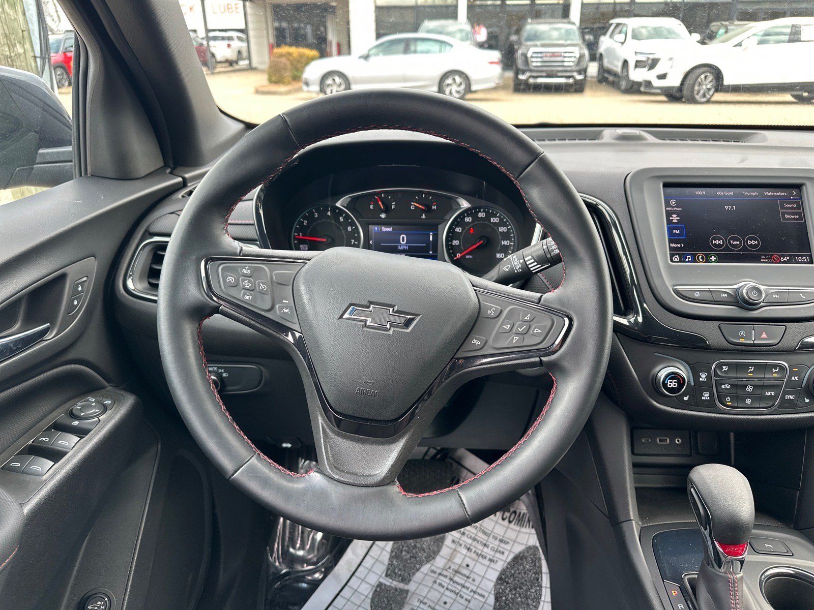 Used 2023 Chevrolet Equinox RS FWD image 16