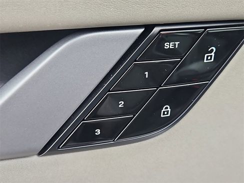 Certified 2021 Porsche 911 Carrera S image 23