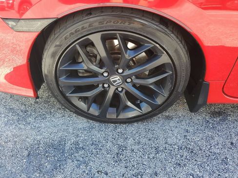 Used 2020 Honda Civic Si image 9
