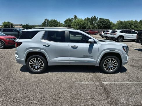 New 2026 GMC Terrain Denali AWD/4WD image 10