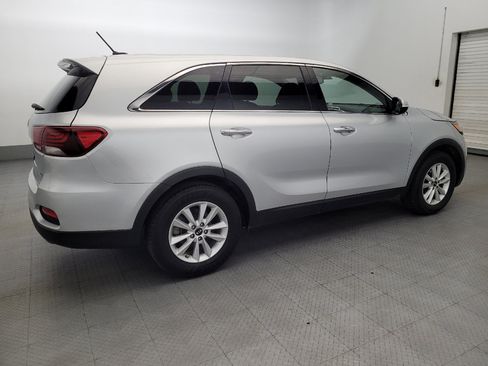 Used 2020 Kia Sorento FWD V6 image 10