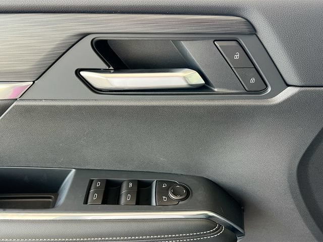 New 2026 GMC Acadia Elevation FWD image 13