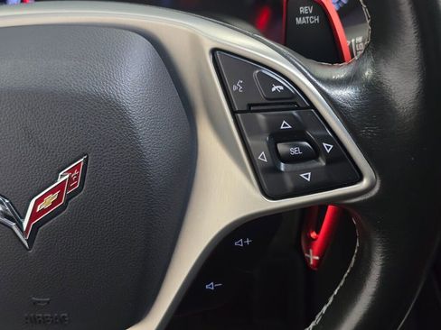 Used 2019 Chevrolet Corvette Stingray Coupe w/ 1LT image 40