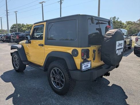 Used 2011 Jeep Wrangler Sport image 7