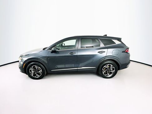 Used 2024 Kia Sportage LX image 4