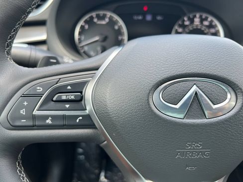 Certified 2025 INFINITI QX55 Essential AWD/4WD image 29