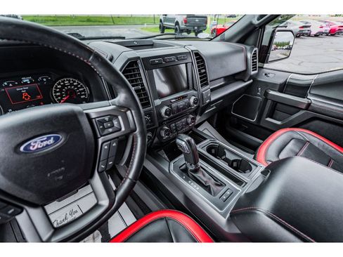 Used 2018 Ford F150 Lariat w/ Equipment Group 502A Luxury AWD/4WD image 15