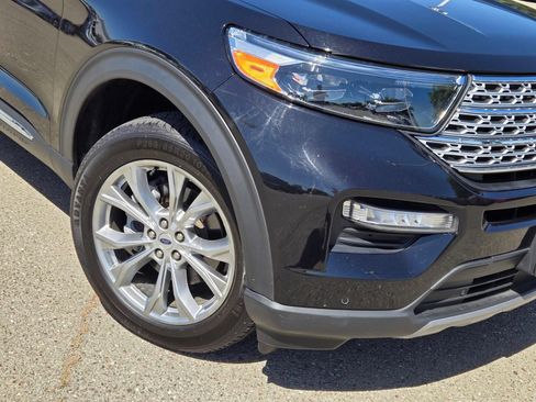 Used 2024 Ford Explorer Limited AWD/4WD image 10