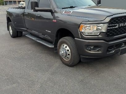 Used 2022 RAM 3500 Big Horn w/ Level C Equiment Group