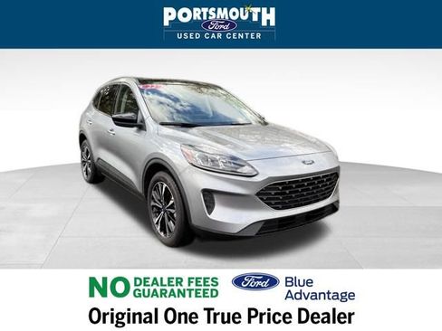 Certified 2022 Ford Escape SE w/ SE Sport Appearance Package image 25