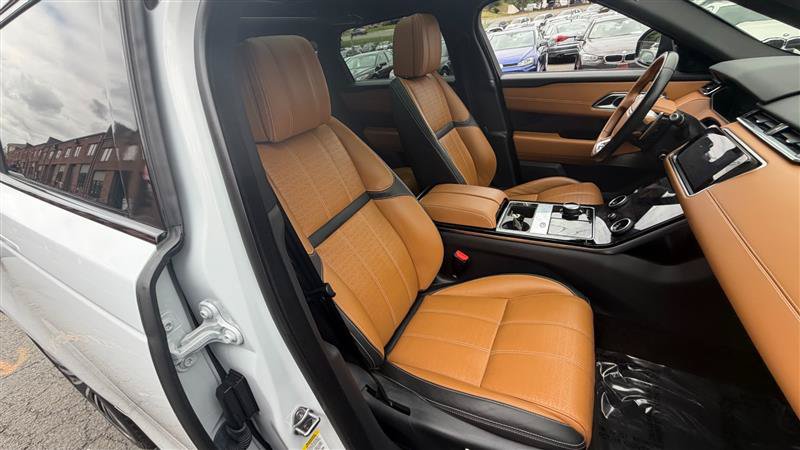 Used 2019 Land Rover Range Rover Velar R-Dynamic HSE AWD/4WD image 8