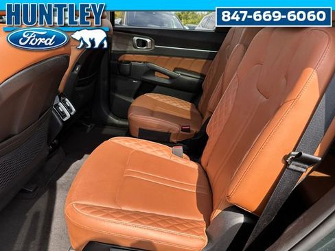 Used 2022 Kia Sorento SX Prestige w/ Rust Color Package AWD/4WD image 15
