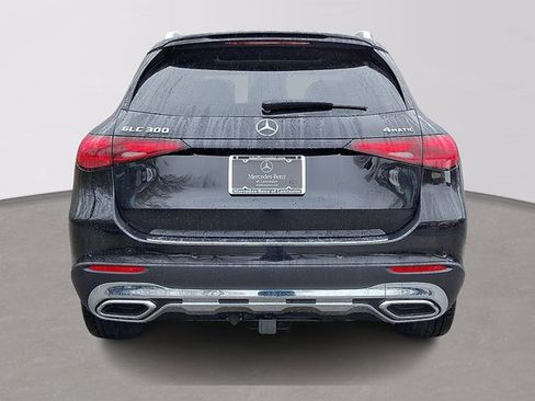 Used 2026 Mercedes-Benz GLC 300 4MATIC image 5