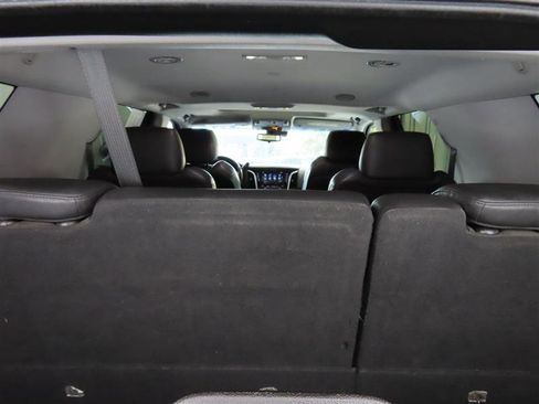 Used 2020 Cadillac Escalade Luxury AWD/4WD image 13