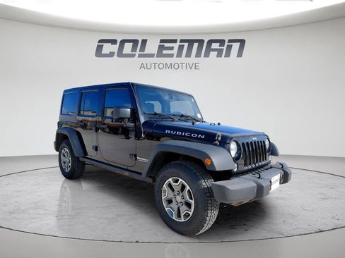 Used 2015 Jeep Wrangler Unlimited Rubicon w/ Connectivity Group AWD/4WD image 7