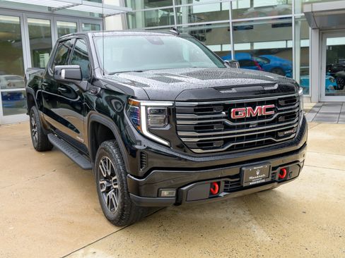 Used 2026 GMC Sierra 1500 AT4 w/ AT4 Preferred Package AWD/4WD image 3